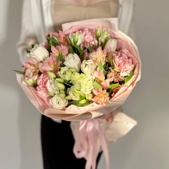 Авторский букет №207  из тюльпанов, эустом, альстромерий и гвоздик Фото 3