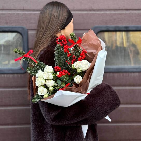 Авторский букет №175 Авторский букет "Леди" из розы и нобилиса Фото 4