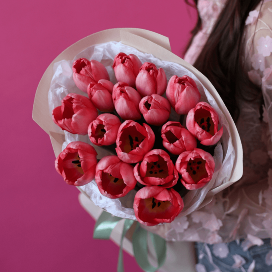 Монобукет №202 из 17 розовых тюльпанов Фото 4
