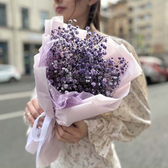 Монобукет №135, воздушная фиолетовая гипсофила, размер S