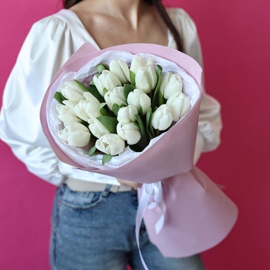 Монобукет №180 из 17 белоснежных тюльпанов Фото 5
