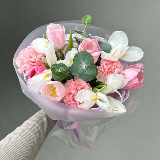 Авторский букет №211  "Касание весны"