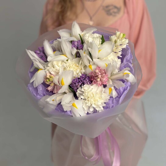 Авторский букет №206  из диантусов, ирисов и гиацинтов Фото 4