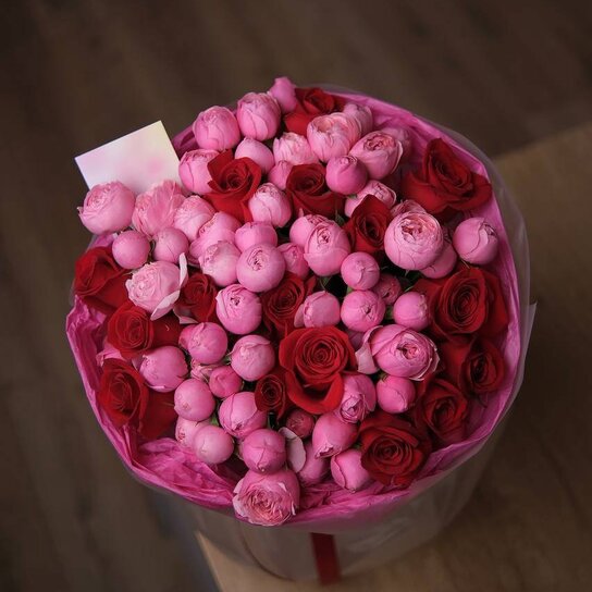 Авторский букет №204 Авторский букет "Полон страсти" из роз Фото 3