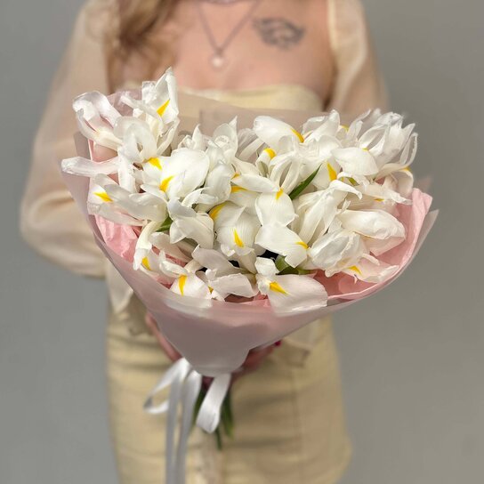 Монобукет №165 из 17 белоснежных ирисов Фото 3