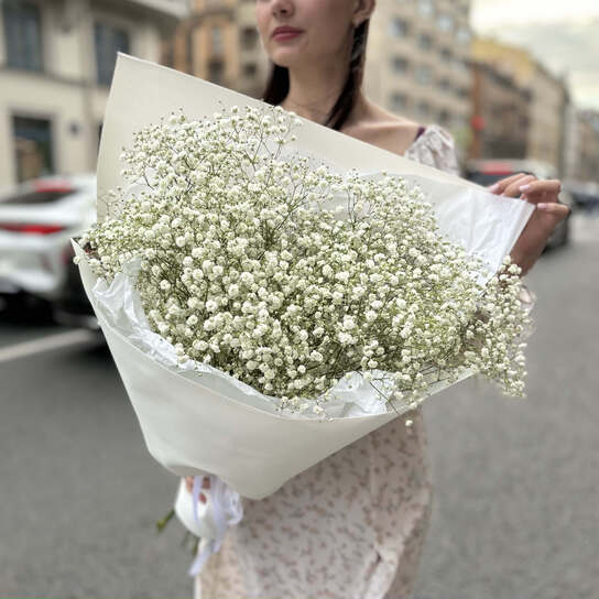 Монобукет №132, воздушная белая гипсофила, размер L