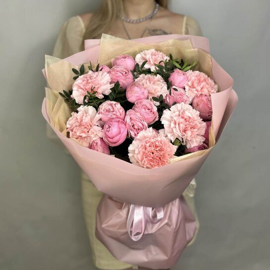 Авторский букет №270 Silva Pink Пиновидные Розы и Конфетные Диантусы Фото 2