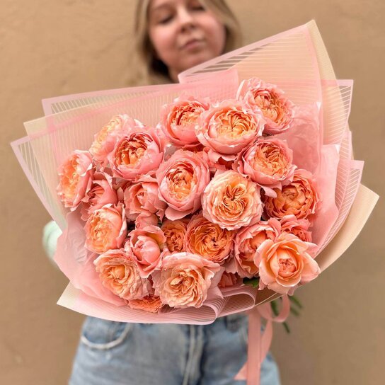 Монобукет №220 из пионовидной розы Джульетта Фото 3