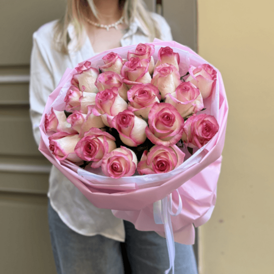 Монобукет №228 из 1 розовой розы Джумилия