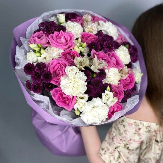 Авторский букет №293 "Черничка" из альстромерий, роз и ягодных сантини Фото 4