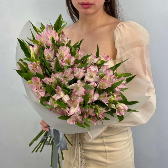 Монобукет №120, 17 розовых альстромерий