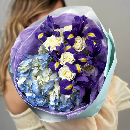 Авторский букет №215  "Голубая ночь" Фото 3