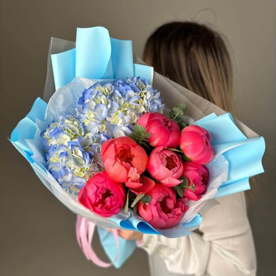 Авторский букет №230 из гортензий и пионов Фото 2