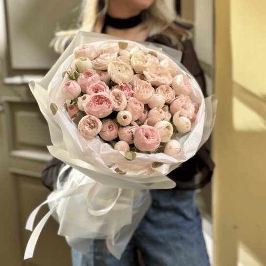 Монобукет №237 из кустовых роз Менсфилд Парк 11 шт