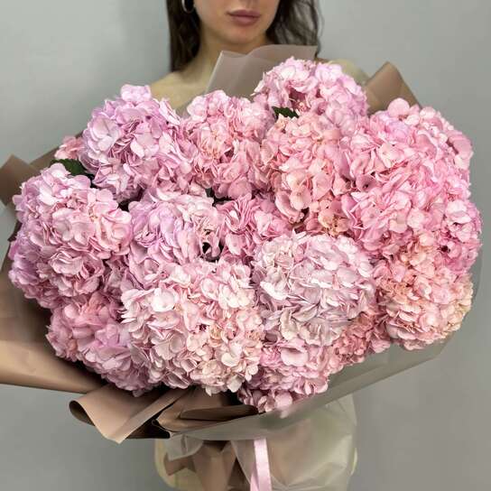 Монобукет №110, Гортензия розовая 15шт
