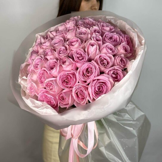 Монобукет №247 51 нежно-розовая Роза в упаковке