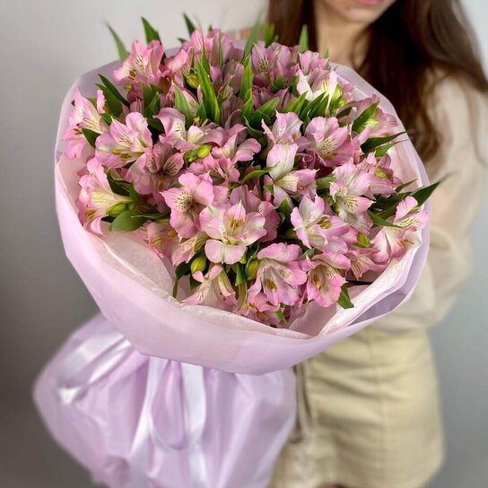 Монобукет №249 Букет розовых альстромерий