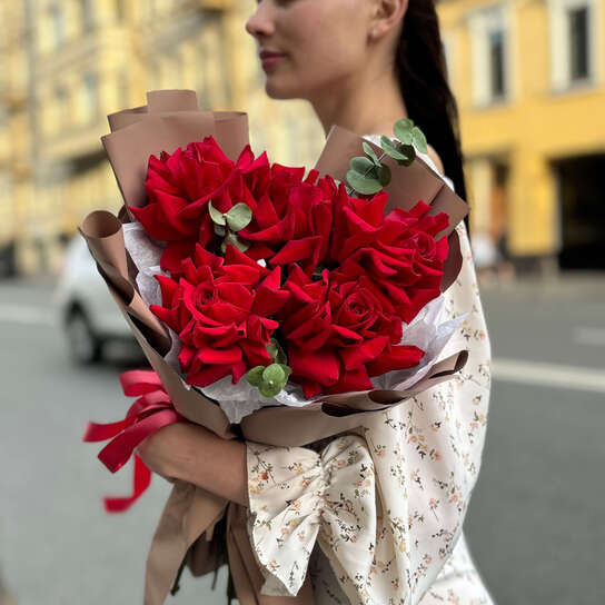 Монобукет №140, 5 французских красных роз