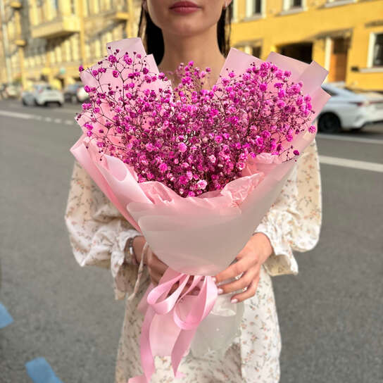 Монобукет №133, воздушная розовая гипсофила размер S