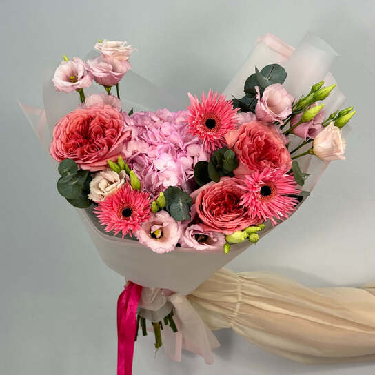 Авторский букет №118 с гермини и гортензией