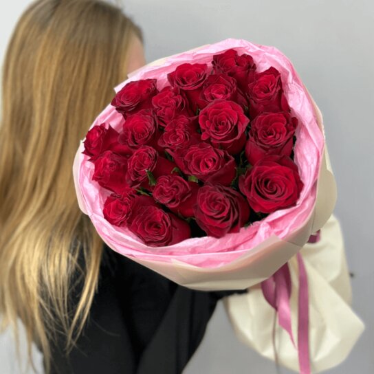 Монобукет №160 из 19 красных роз