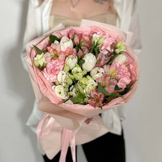 Авторский букет №207  из тюльпанов, эустом, альстромерий и гвоздик Фото 2