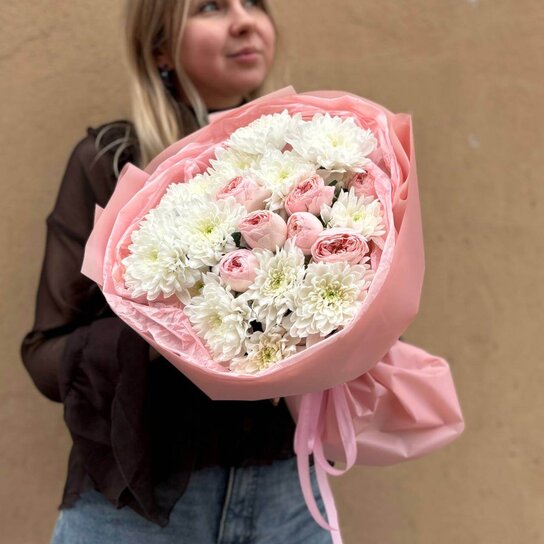 Авторский букет №194 Авторский букет из хризантем и кустовых роз Фото 4