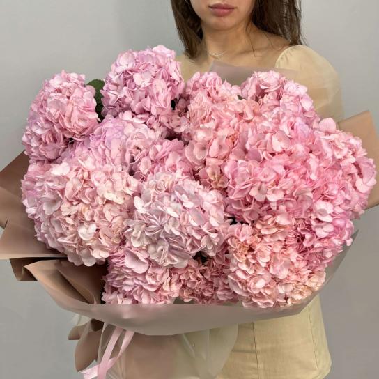 Монобукет №110, Гортензия розовая 15шт