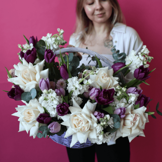 Композиция №165 из роз, тюльпанов, сантини и маттиолы Фото 4