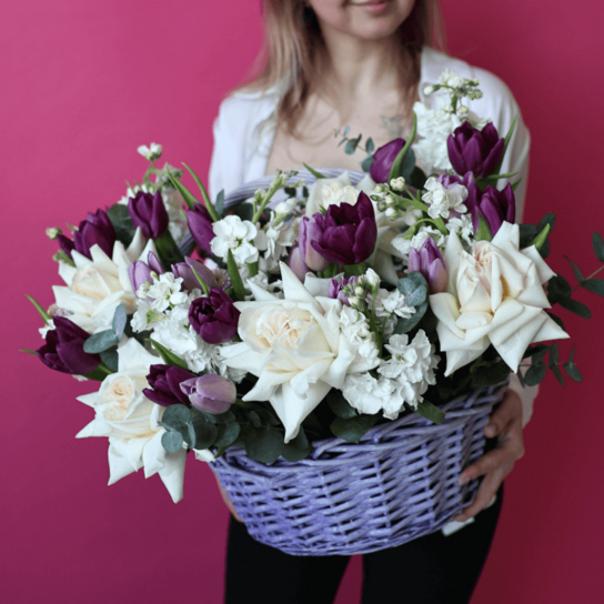 Композиция №165 из роз, тюльпанов, сантини и маттиолы Фото 2