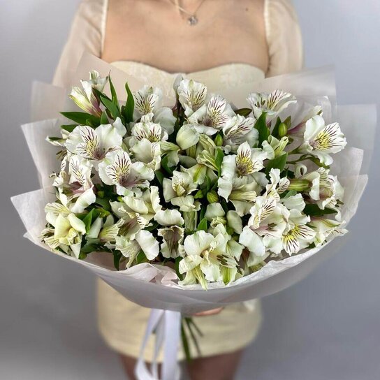 Монобукет №250 Букет белых альстромерий Фото 3