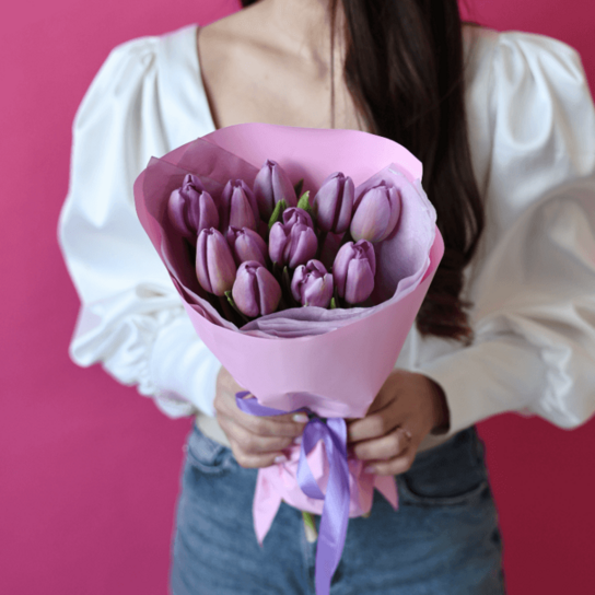 Монобукет №184 из 11 лиловых тюльпанов Фото 4