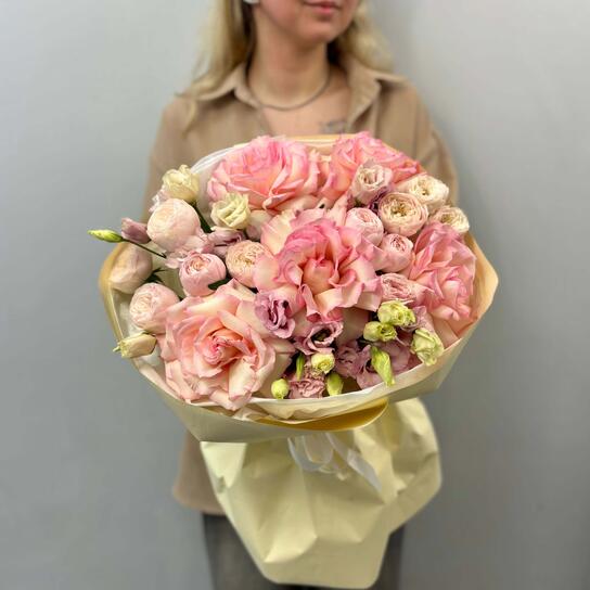 Авторский букет №158 из  "Розовое золото" авторский букет с французской розой