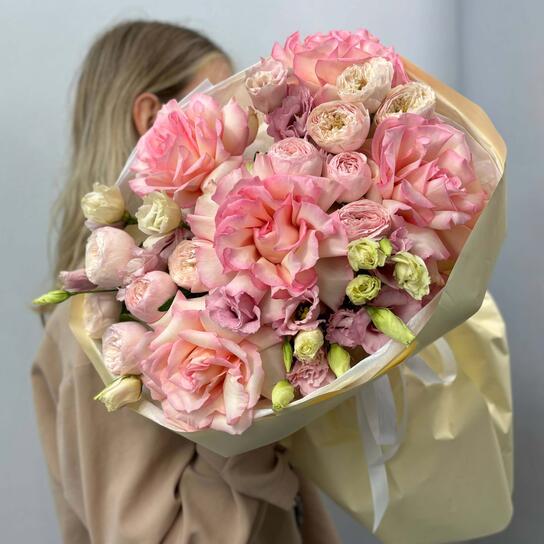 Авторский букет №158 из  "Розовое золото" авторский букет с французской розой