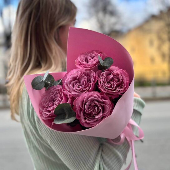 Монобукет №219 из розовых роз "Сердечки" Фото 5