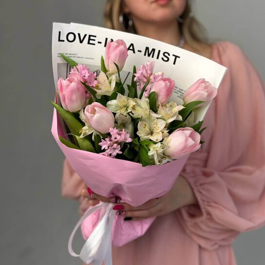 Авторский букет №223  "Нежный жест"