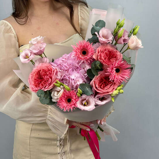 Авторский букет №118 с гермини и гортензией