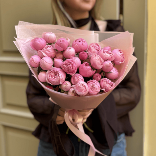 Монобукет №233 из кустовых роз Сильва Пинк 9 шт