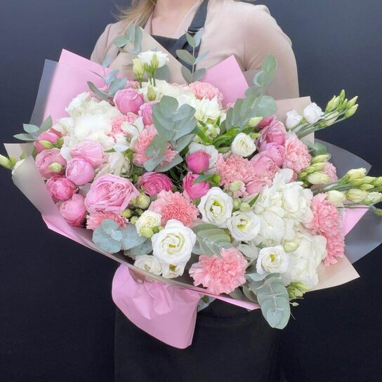Авторский букет №294 с пионовидной розой и гортензиями Фото 3