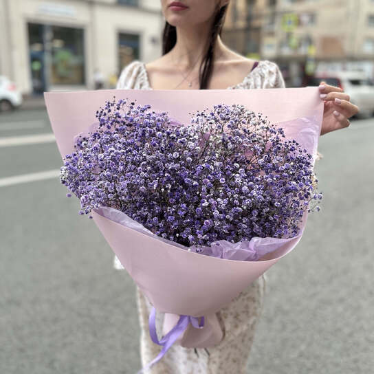 Монобукет №137, воздушная фиолетовая гипсофила, размер L