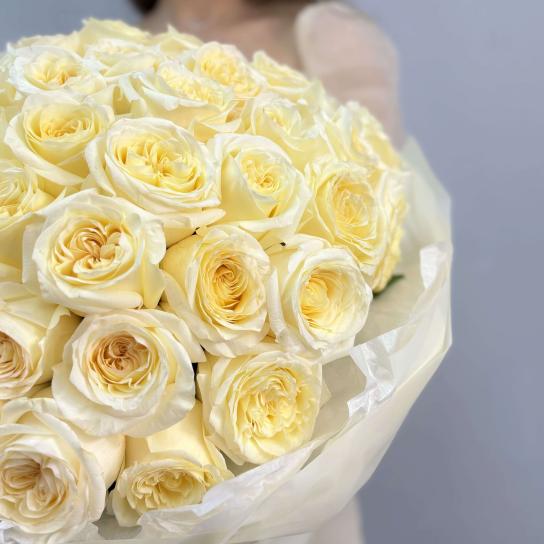 Монобукет №102, 51 пионовидная садовая Роза 55см, Эквадор