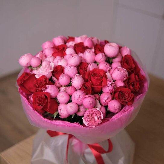 Авторский букет №204 Авторский букет "Полон страсти" из роз Фото 5