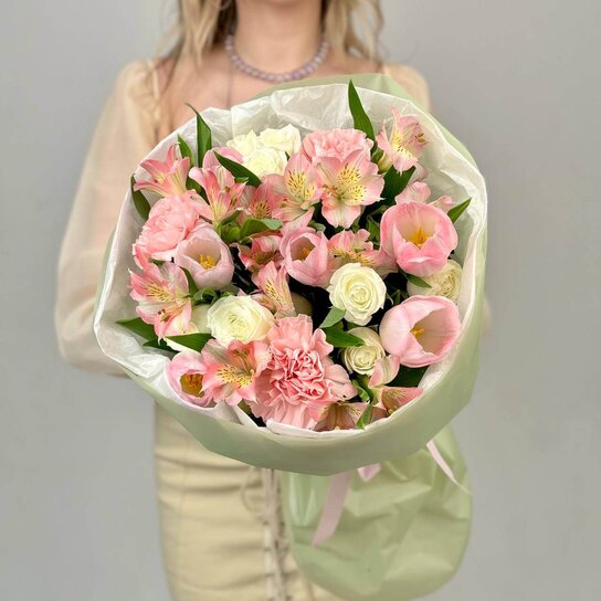 Авторский букет №212  "Ветер весны" Фото 2