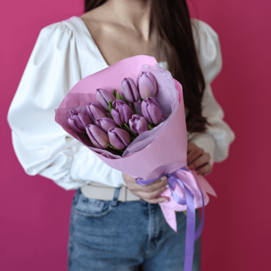 Монобукет №184 из 11 лиловых тюльпанов Фото 2
