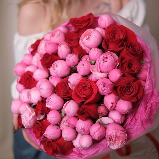 Авторский букет №204 Авторский букет "Полон страсти" из роз Фото 2