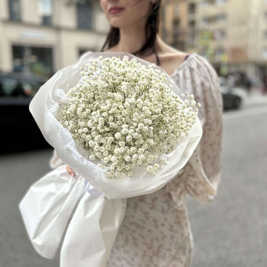Монобукет №131, воздушная белая гипсофила, размер M