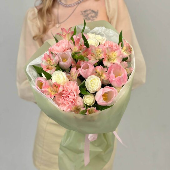 Авторский букет №212  "Ветер весны"