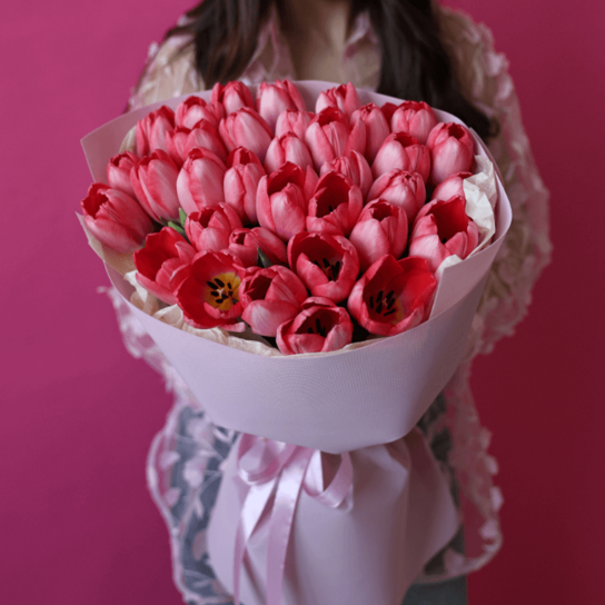 Монобукет №204 из 35 розовых тюльпанов Фото 2