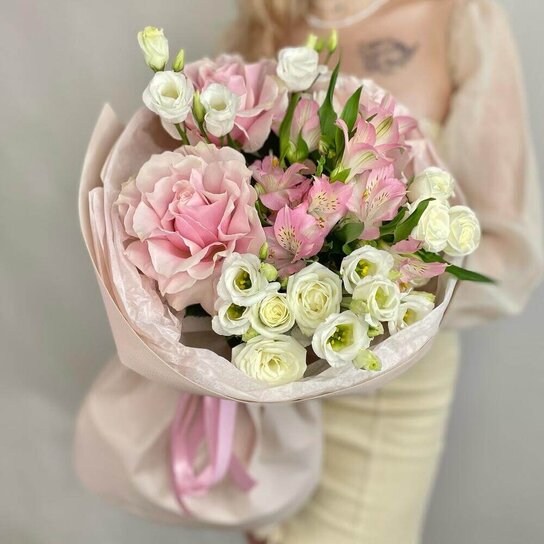 Авторский букет №267 Нежный букет из французских роз