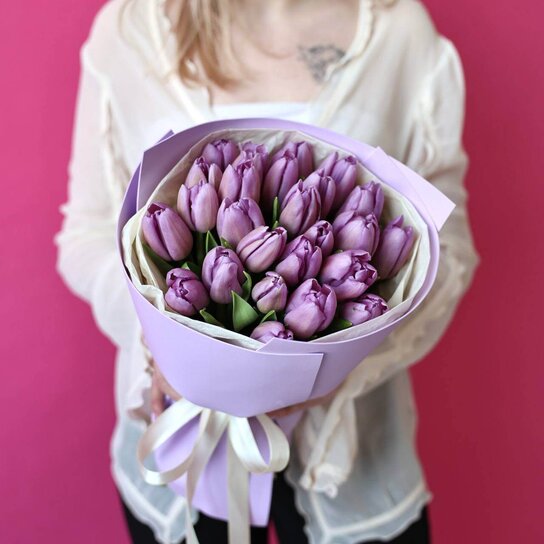 Монобукет №174 из 25 лиловых тюльпанов Фото 2